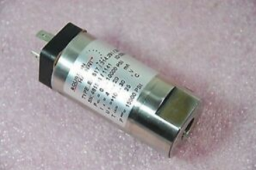 法国BOURDON-HAENNI温度传感器E71TR646